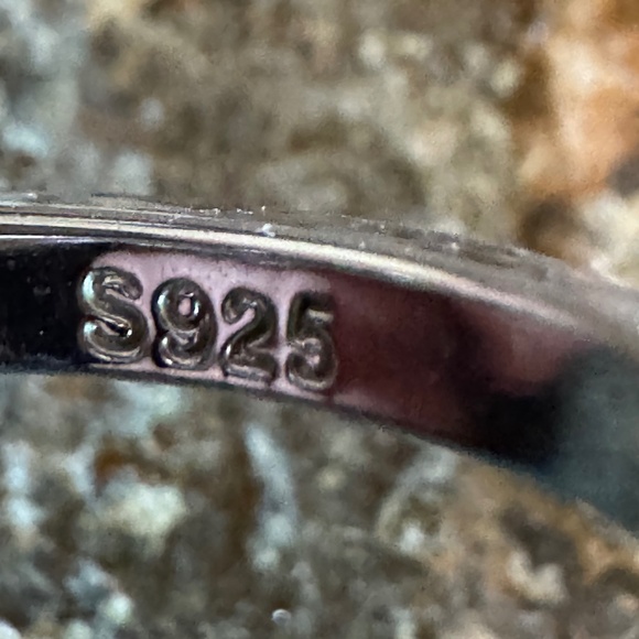 🔥 Vintage Sterling Silver Blue Stone Ring | Engagement/Anniversary S925 Sz 7.5 - Picture 9 of 10